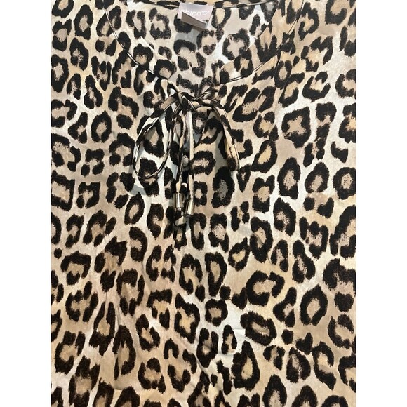 Chico’s Women’s Size 00 US (2) Animal Print Long Sleeve V-Neck Pullover Tie Neck - Picture 3 of 4